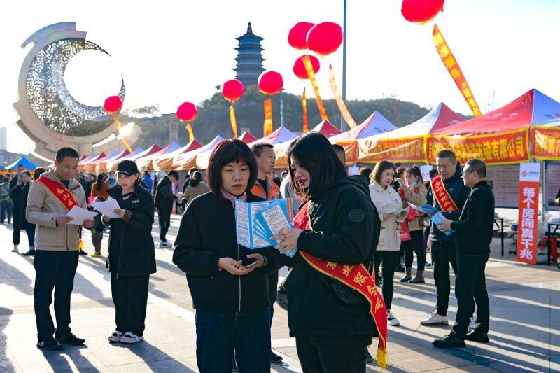 辽源民营经济开发区领导团队引领区域新发展新篇章